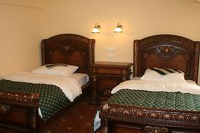 Hotel Daisy Superior