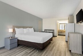 Suburban Studios Pueblo North