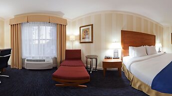 Holiday Inn Express Hotel & Suites Santa Cruz by IHG