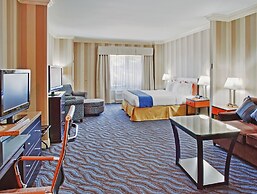 Holiday Inn Express Hotel & Suites Santa Cruz by IHG