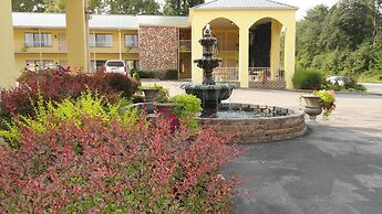Golden Manor Inn & Suites