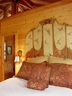 Volcano Mist Cottage