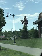 Brewster Inn