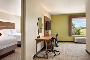 Holiday Inn Express Inn & Suites Searcy by IHG