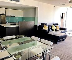 Oaks Townsville Gateway Suites