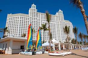 Hotel Riu Emerald Bay - All Inclusive