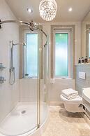 Stonehurst Place Bed & Breakfast