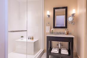 Stonehurst Place Bed & Breakfast