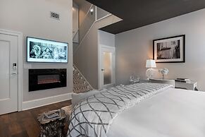 Stonehurst Place Bed & Breakfast