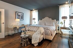 Stonehurst Place Bed & Breakfast