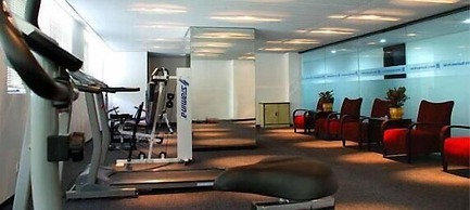 Henry Business Hotel