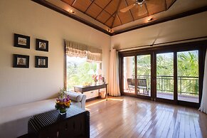 Diamond Bay Resort and Spa