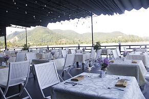 Diamond Bay Resort and Spa