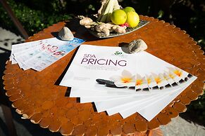 Diamond Bay Resort and Spa