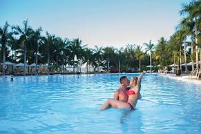 Diamond Bay Resort and Spa