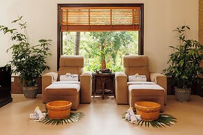 Diamond Bay Resort and Spa