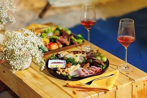 Diamond Bay Resort and Spa