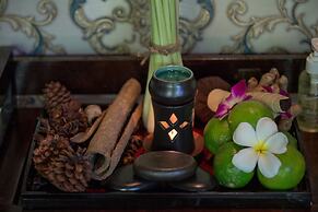 Diamond Bay Resort and Spa