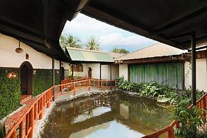 Diamond Bay Resort and Spa