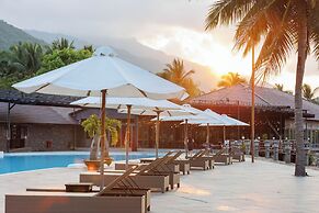 Diamond Bay Resort and Spa