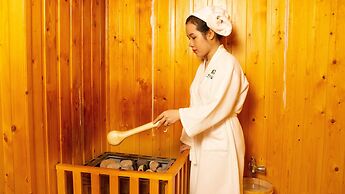 Diamond Bay Resort and Spa