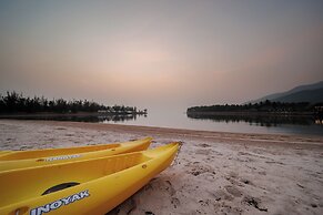 Diamond Bay Resort and Spa