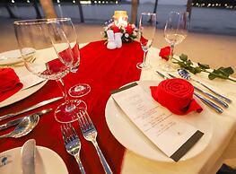 Diamond Bay Resort and Spa