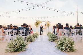 Diamond Bay Resort and Spa