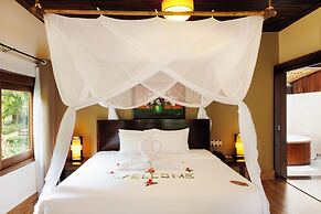 Diamond Bay Resort and Spa