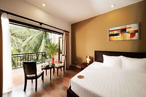 Diamond Bay Resort and Spa