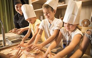 Maistra Select Family Hotel Amarin