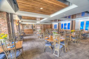 Fairmont Hot Springs Resort