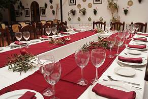 Hotel Caserio de Iznajar