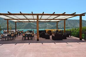 Hotel Caserio de Iznajar