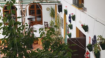 Hotel Caserio de Iznajar