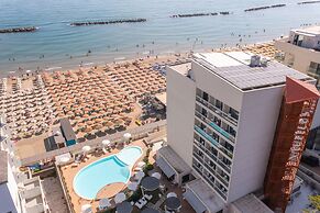 Nautilus Family Hotel