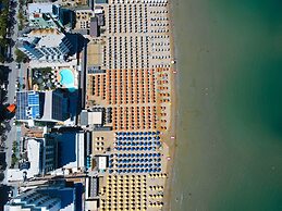 Nautilus Family Hotel