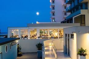 Nautilus Family Hotel