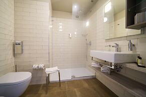 Nautilus Family Hotel