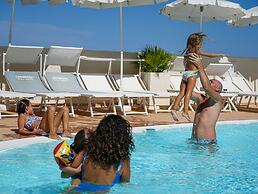 Nautilus Family Hotel