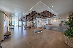 Nautilus Family Hotel
