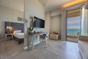 Nautilus Family Hotel