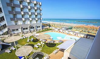 Nautilus Family Hotel