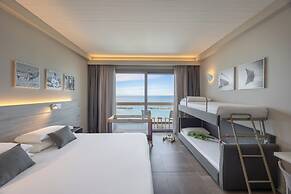 Nautilus Family Hotel
