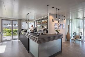 Nautilus Family Hotel