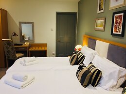 Angel Inn Hotel