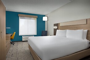 Holiday Inn Express Hotel & Suites Greensboro Airport Area by IHG