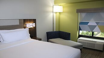 Holiday Inn Express & Suites Hope Mills-Fayetteville Arpt by IHG