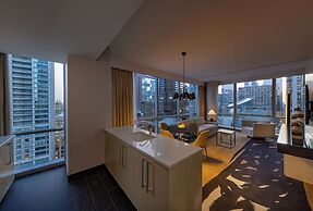 theWit Chicago, a Hilton Hotel