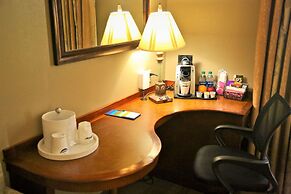 Hampton Inn & Suites Jennings